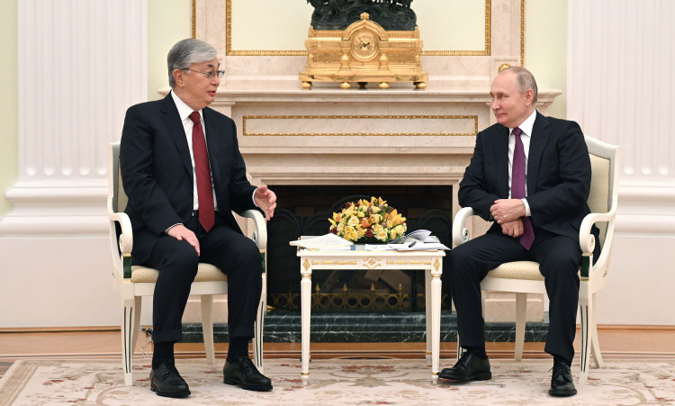 Мемлекет басшысы Қасым-Жомарт Тоқаев Ресей Федерациясының Президенті Владимир Путинмен кездесті