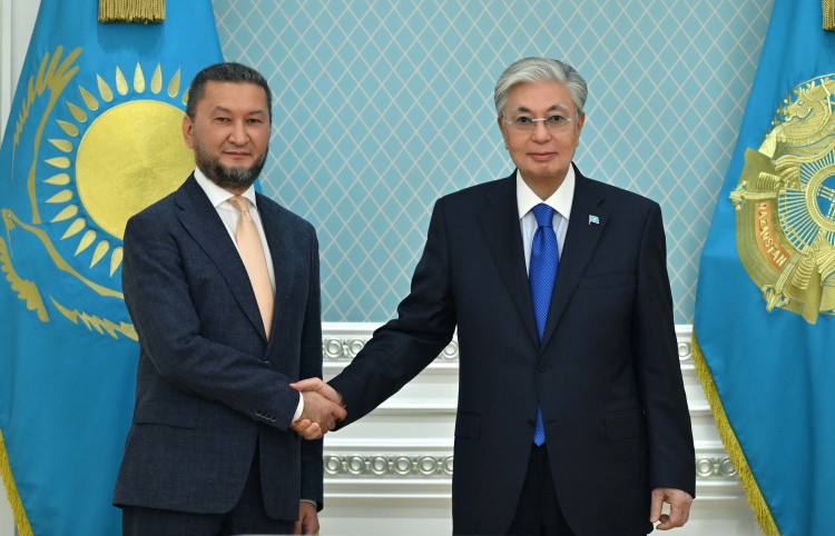 Мемлекет басшысы БҰҰ Еріктілер бағдарламасының атқарушы үйлестірушісі Тойли Курбановты қабылдады