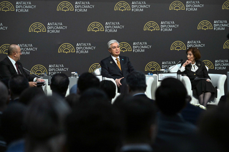 Мемлекет басшысы Анталия дипломатиялық форумының панелдік сессиясына қатысты