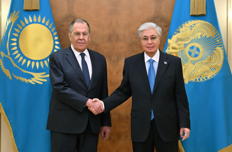 Мемлекет басшысы Ресей Федерациясының Сыртқы істер министрі Сергей Лавровты қабылдады