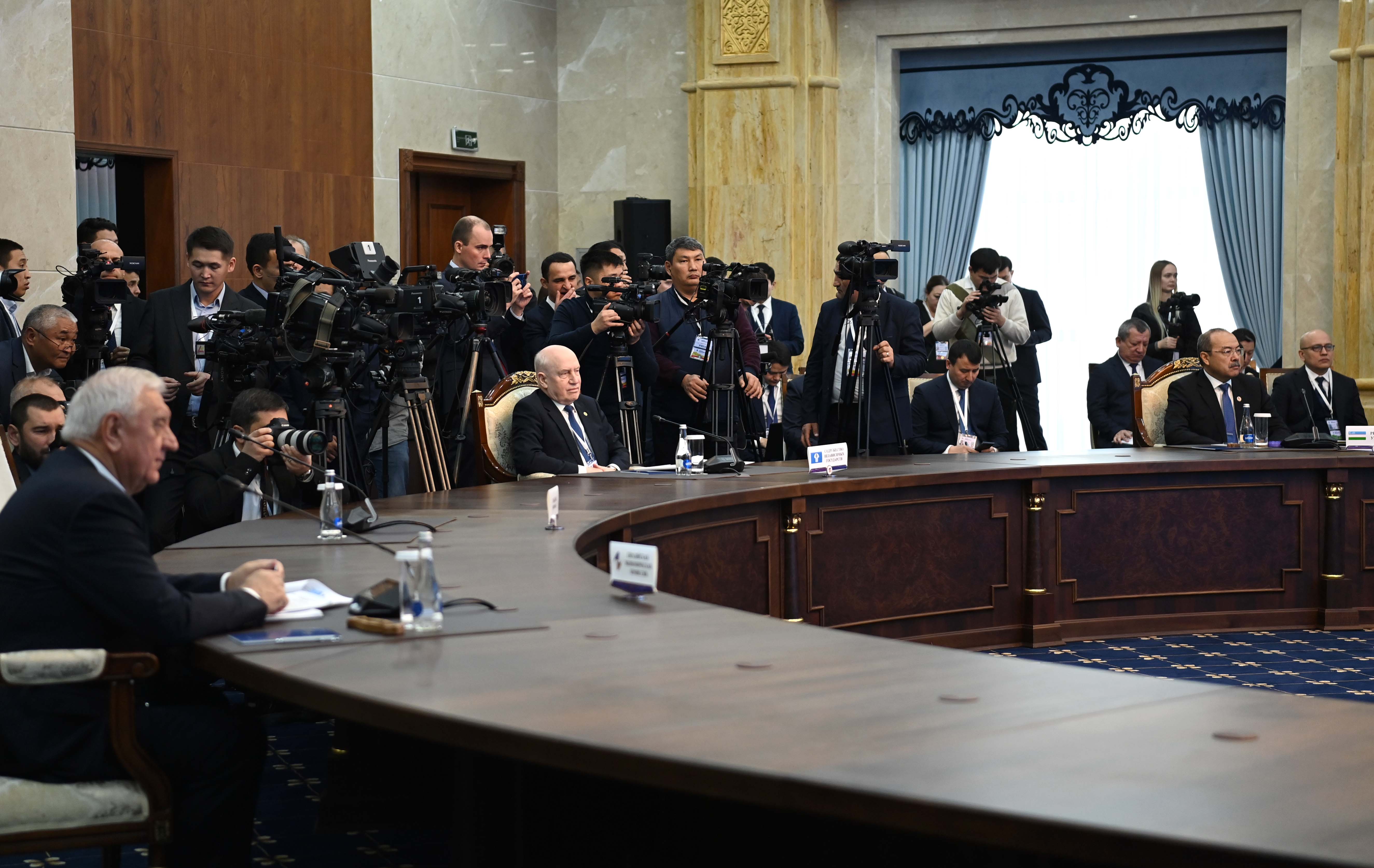 Президент Жоғары Еуразиялық экономикалық кеңестің отырысына қатысты