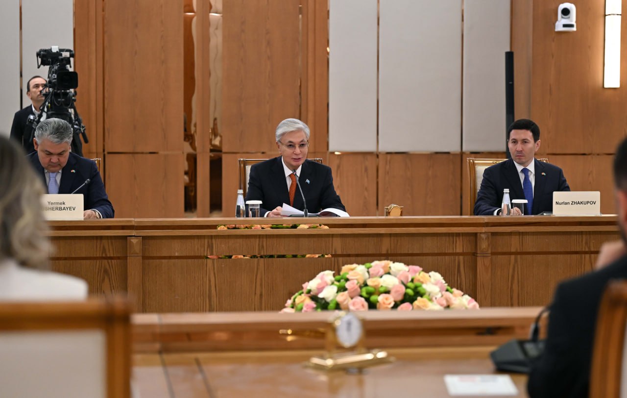 Қасым-Жомарт Тоқаев пен Яков Милатович кеңейтілген құрамда келіссөз жүргізді