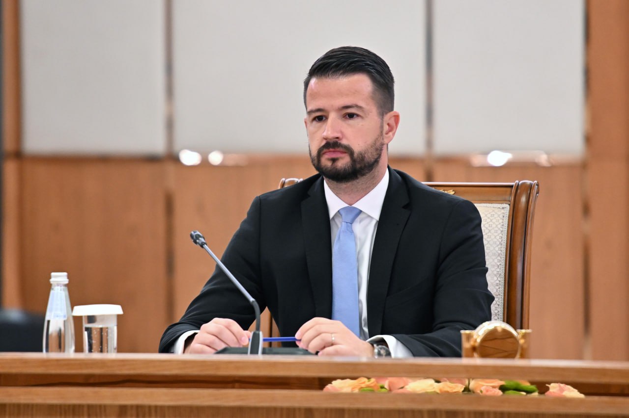 Қасым-Жомарт Тоқаев пен Яков Милатович кеңейтілген құрамда келіссөз жүргізді